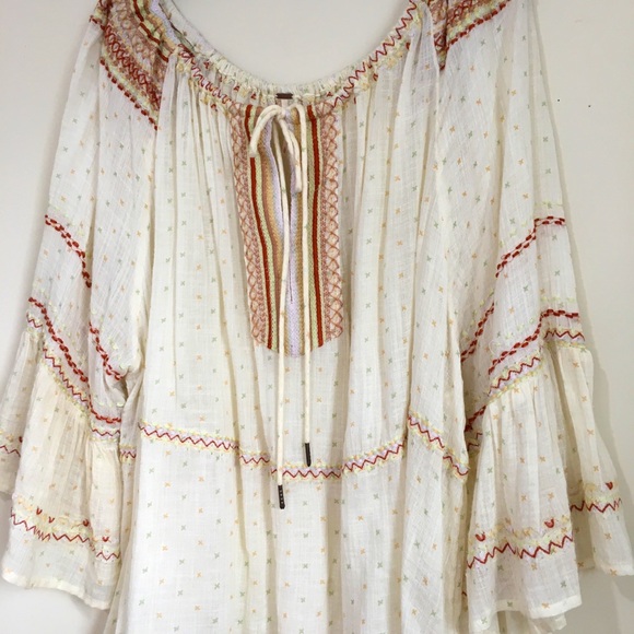 Free People Boho Talia Bell Sleeve Cream Embroidered Peasant Blouse Top - Picture 13 of 16